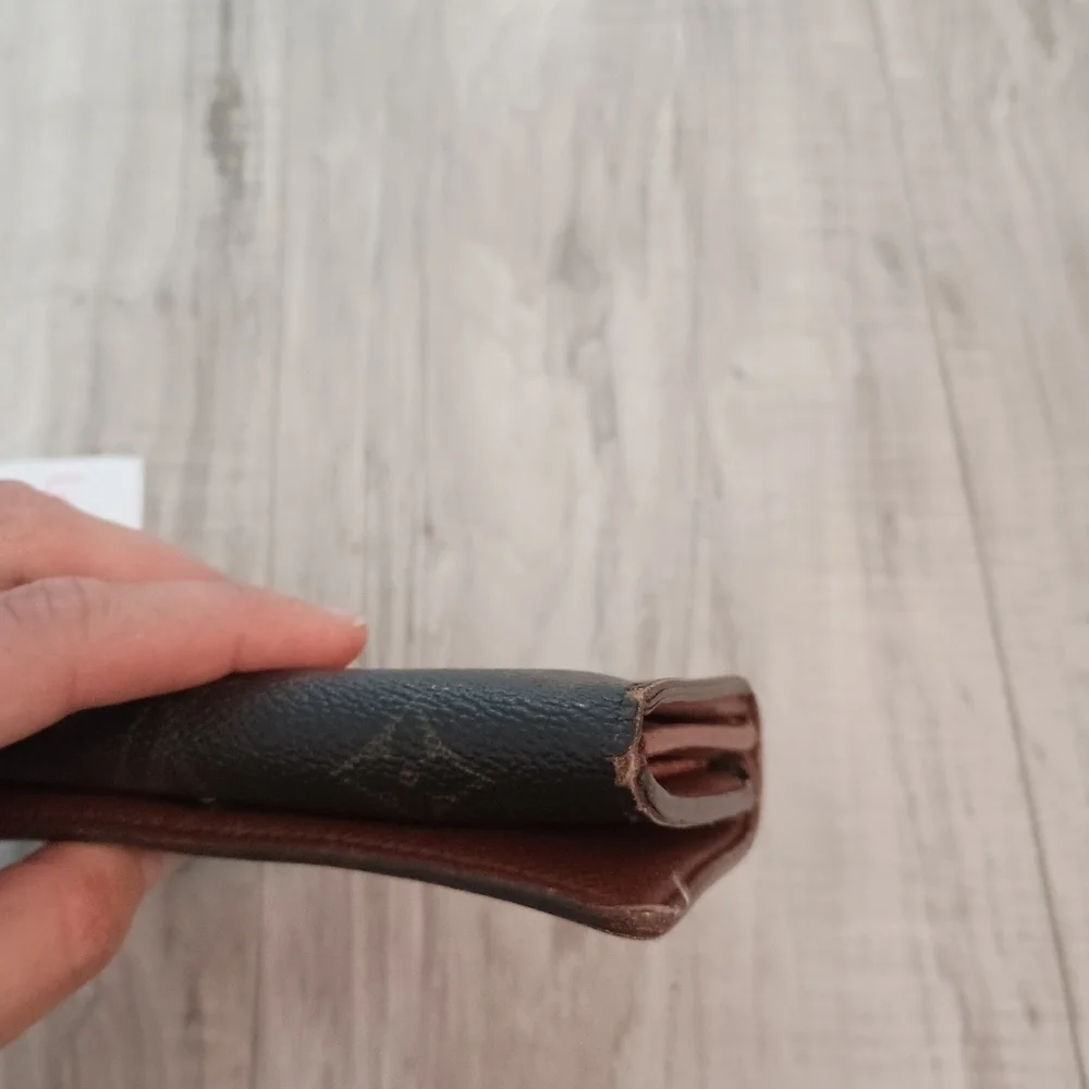LOUIS VUITTON Monogram Porte Monnaie Billets Tresor Wallet